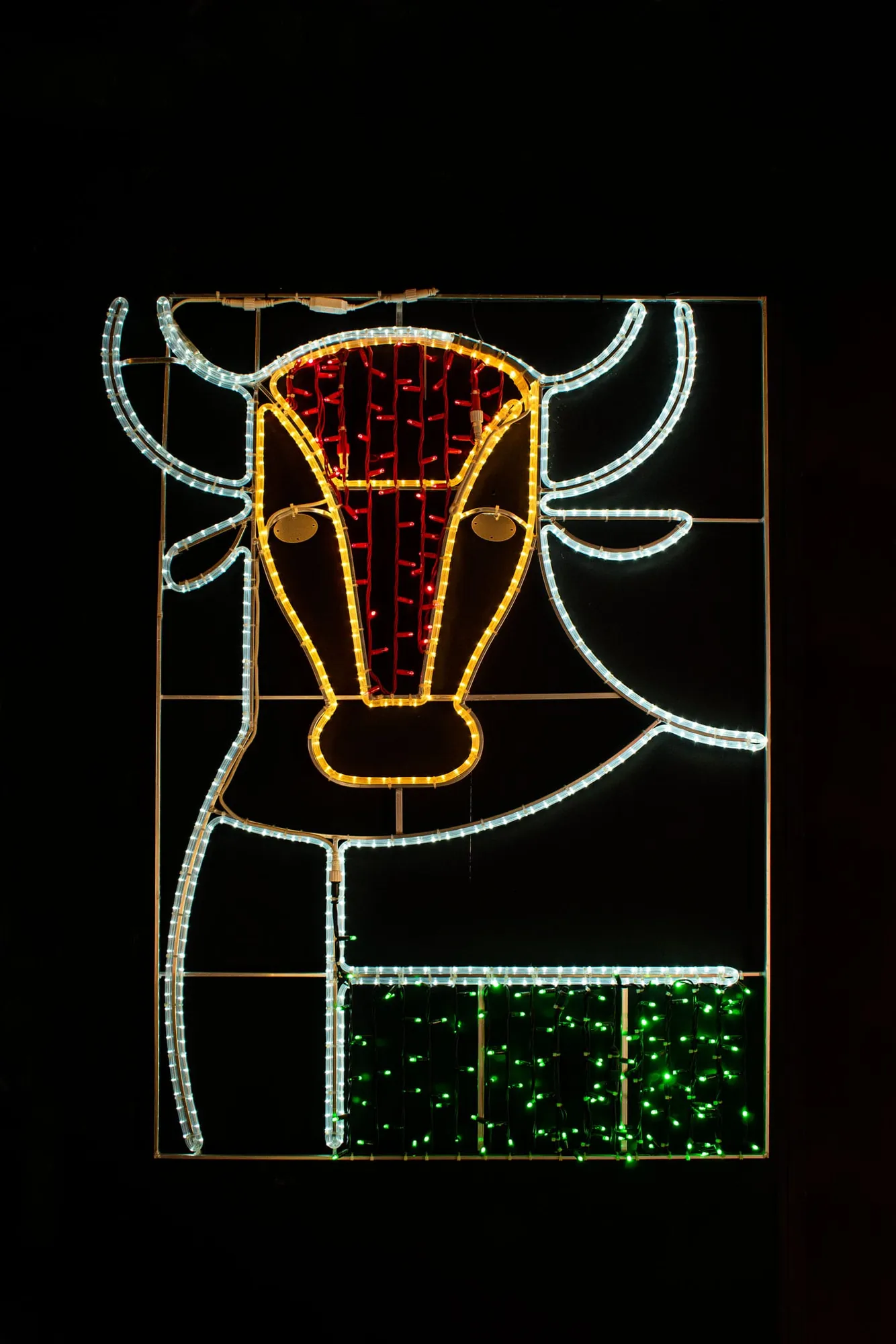 Bull motif — Fairs