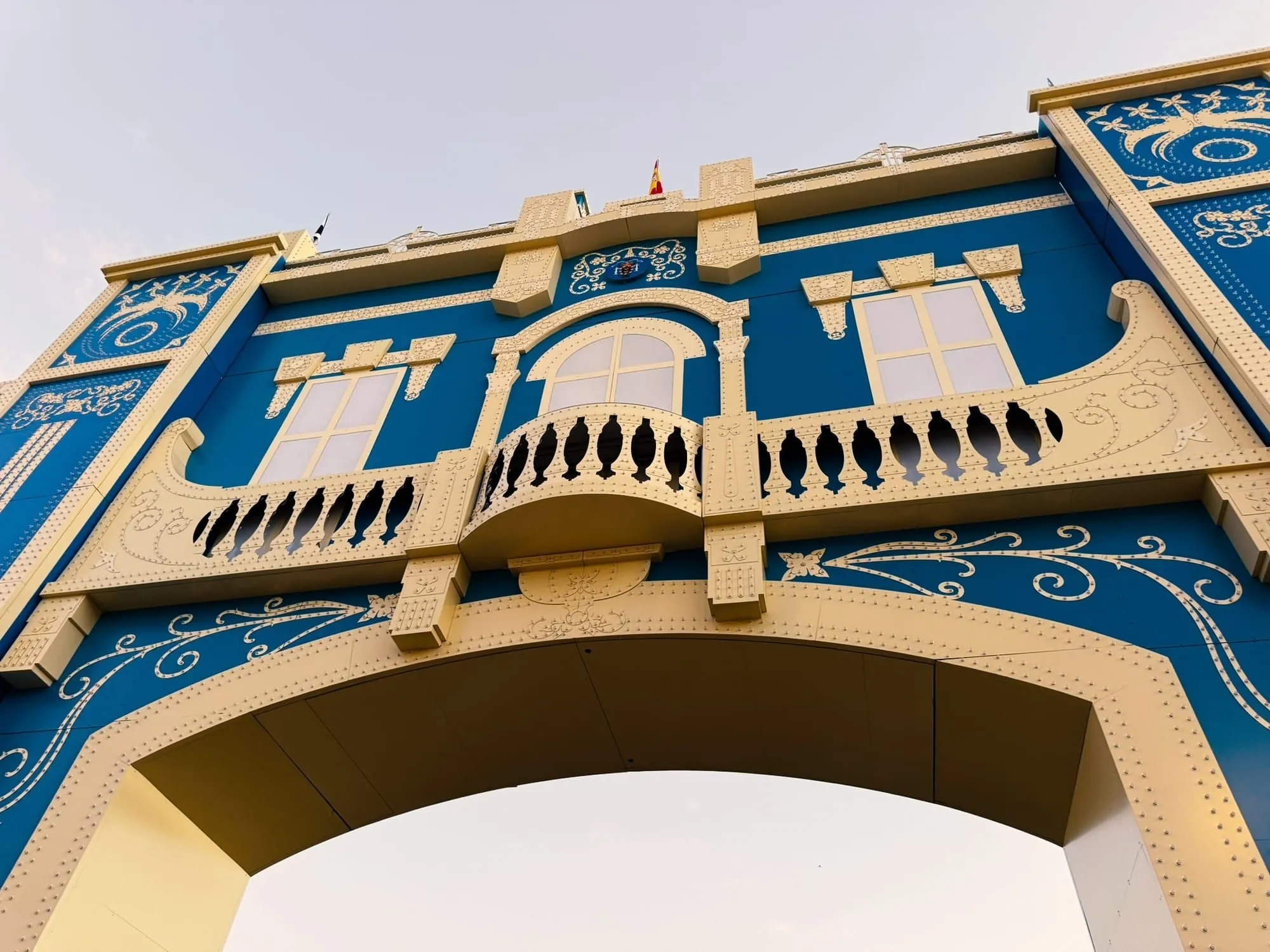 Melilla arch by day — Fairs
